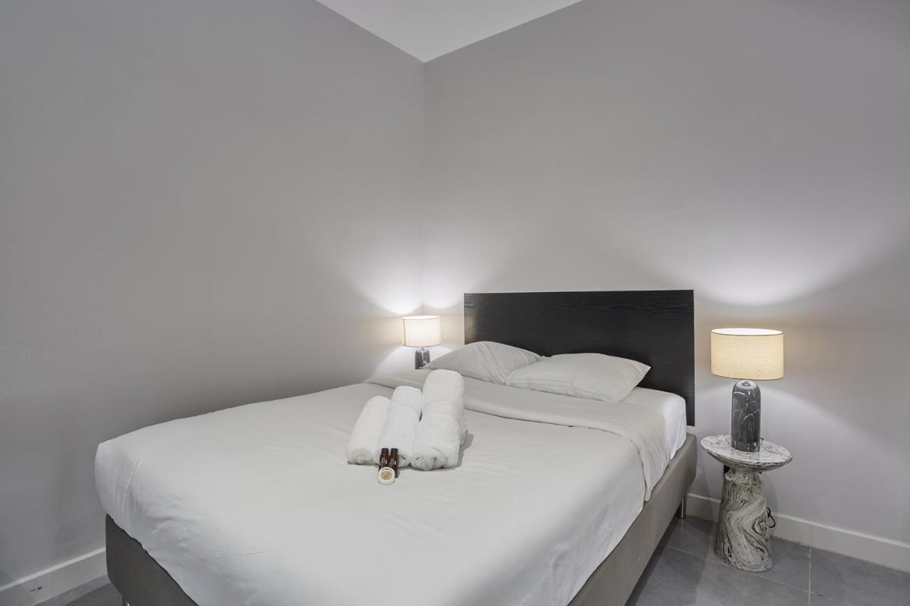 Residense Montmartre By Studio Prestige Parijs Buitenkant foto