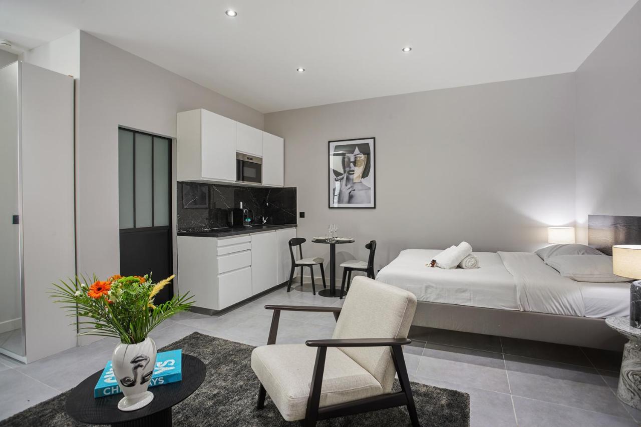Residense Montmartre By Studio Prestige Parijs Buitenkant foto
